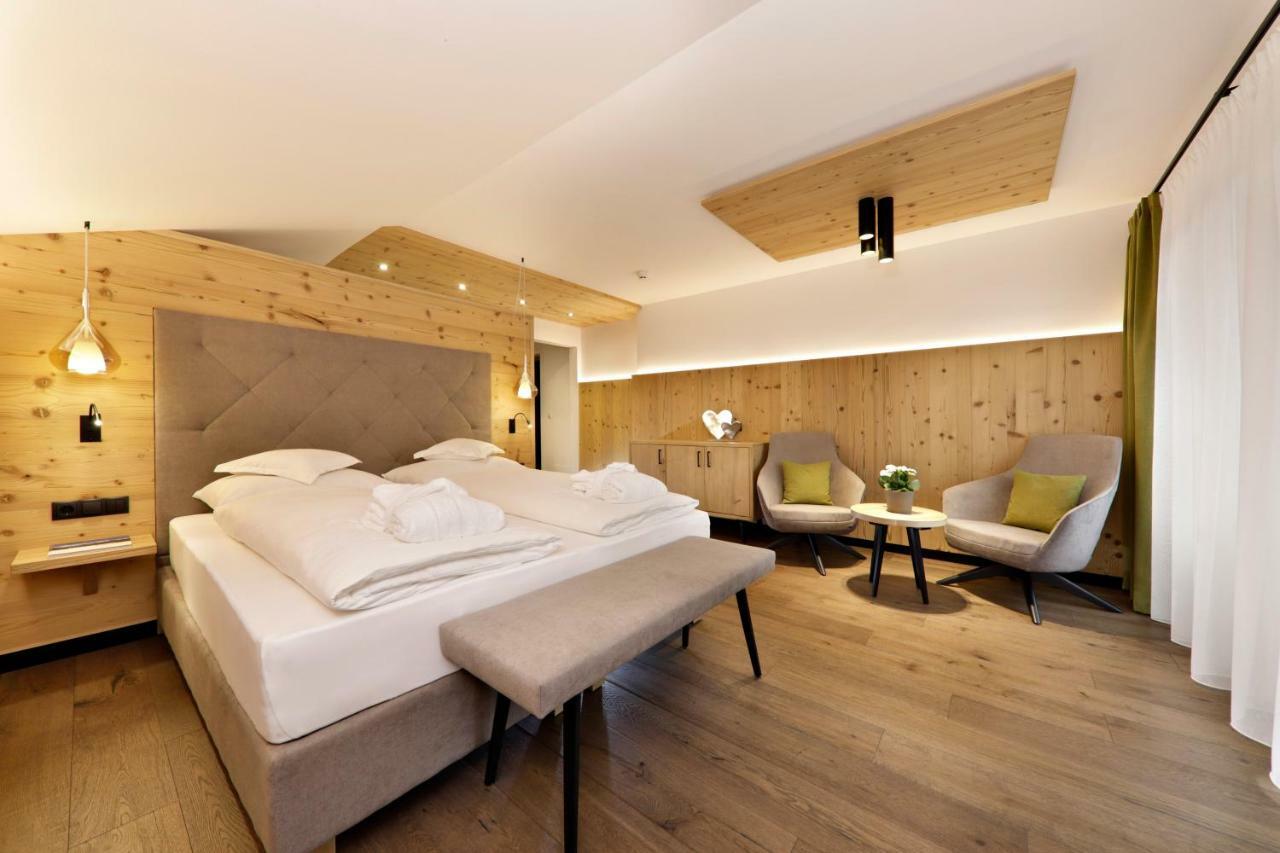 Hotel Gasthaus Edelweiss Pfelders Bagian luar foto