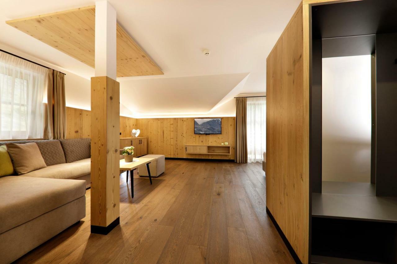 Hotel Gasthaus Edelweiss Pfelders Bagian luar foto